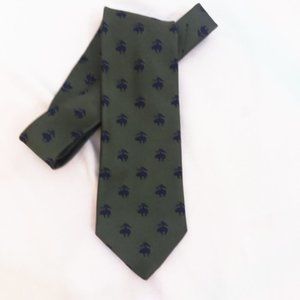 Brooks Brothers Woven Silk Dark Green Navy Logo Golden Fleece Tie